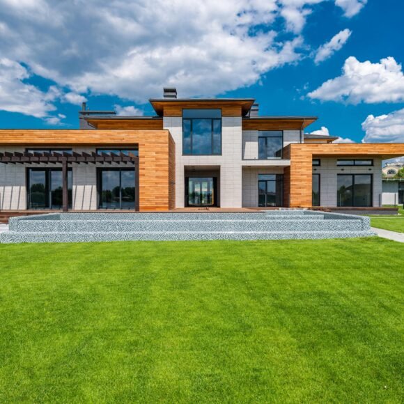 What Are the Essential Steps to Plan a House Construction